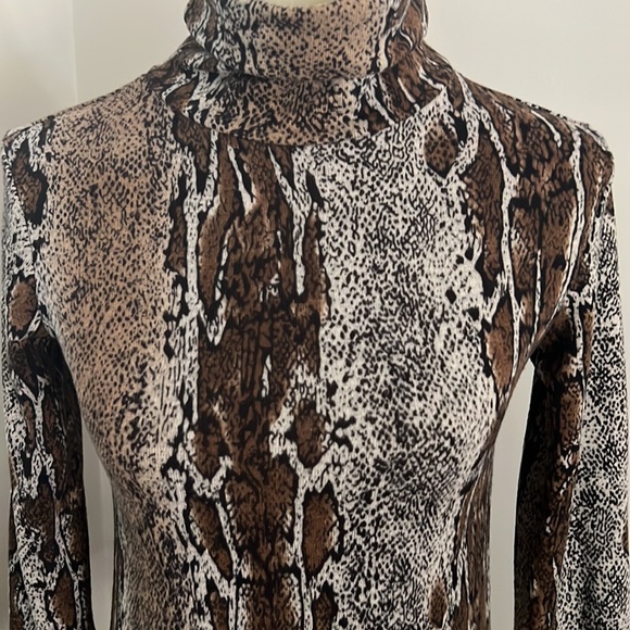 Zara Snake Skin Print Turtleneck - Picture 3 of 6